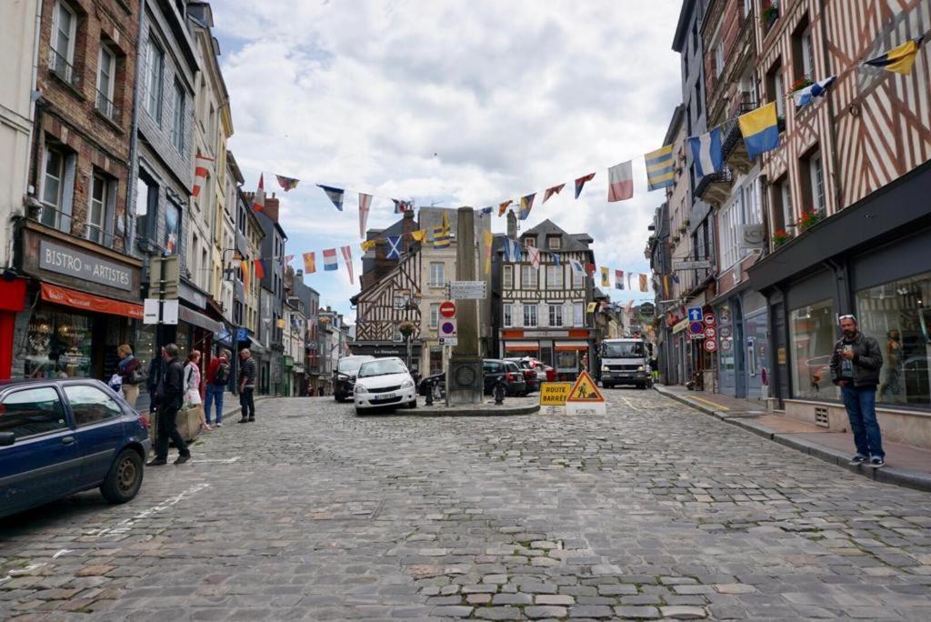 Bed and Breakfast Le Bourg Asnieres-en-Bessin Exterior foto