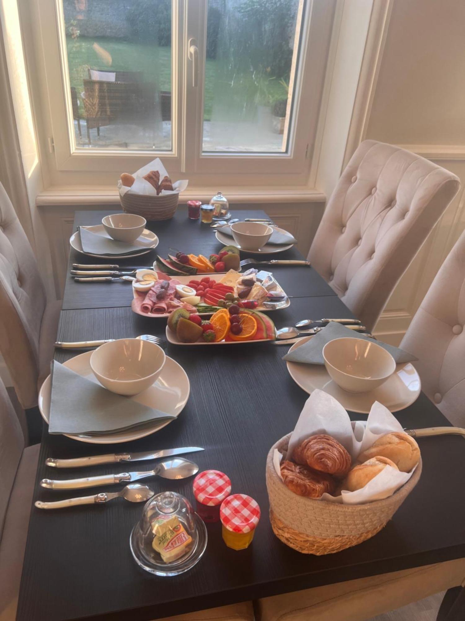 Bed and Breakfast Le Bourg Asnieres-en-Bessin Exterior foto