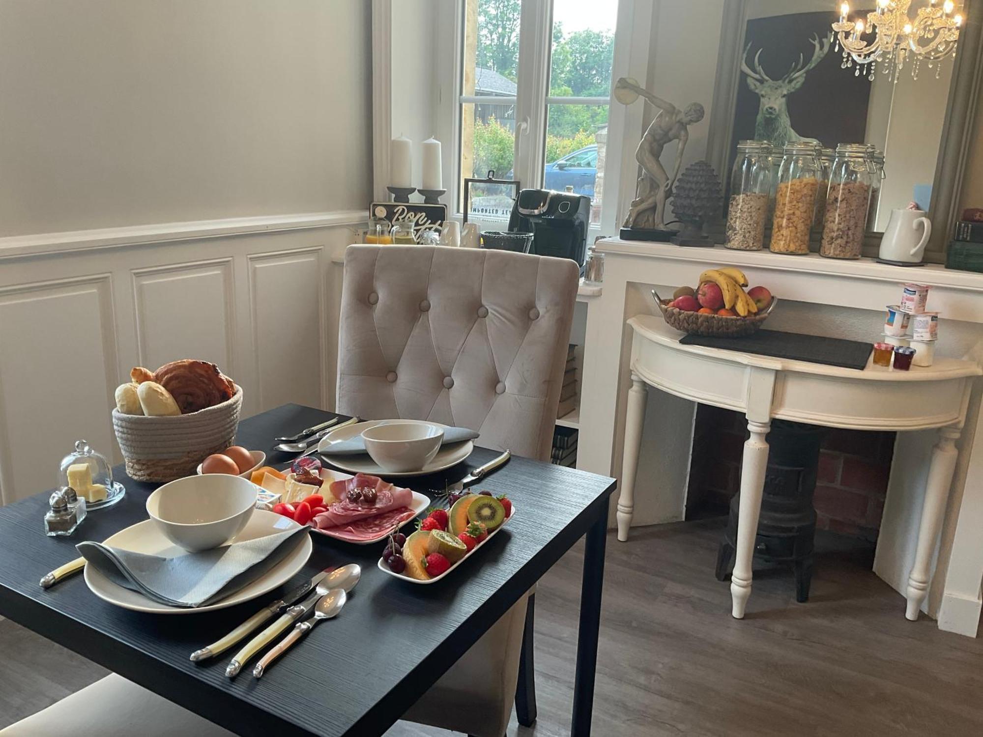 Bed and Breakfast Le Bourg Asnieres-en-Bessin Exterior foto